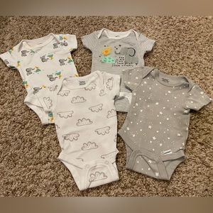 Set of 4 Baby onesies